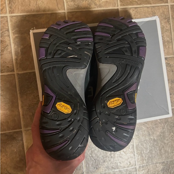 WOMENS DANSKO PATTI MILLED NUBUCK SHOES- BLACK - Picture 4 of 11